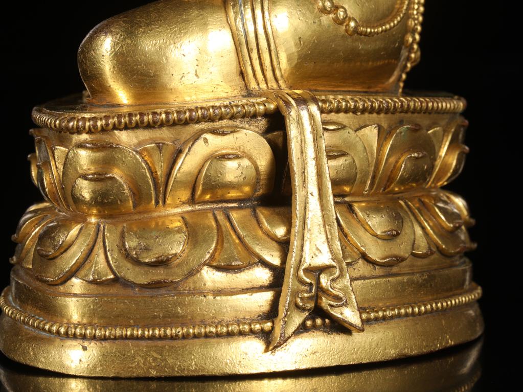 靓宝格- 18世纪铜鎏金金刚总持坐像