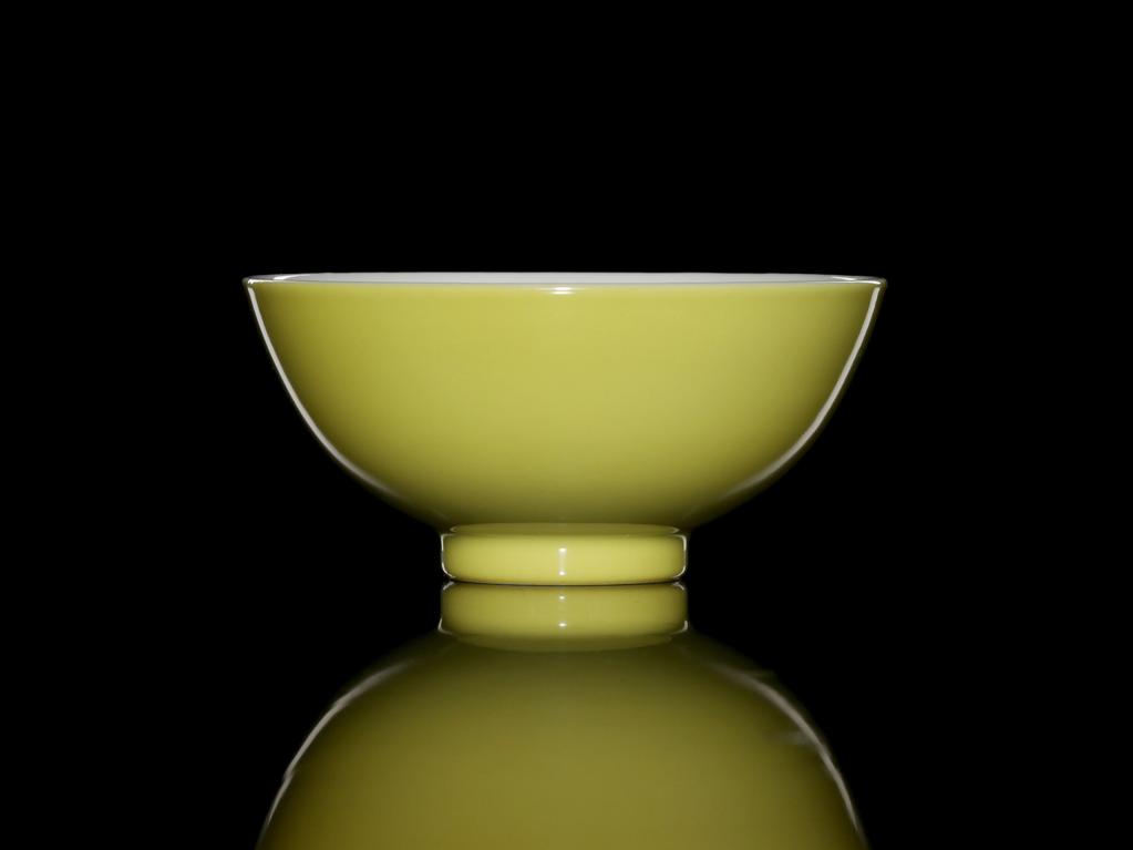 靓宝格- 雍正官窑柠檬黄釉小碗（《大清雍正年制》款）