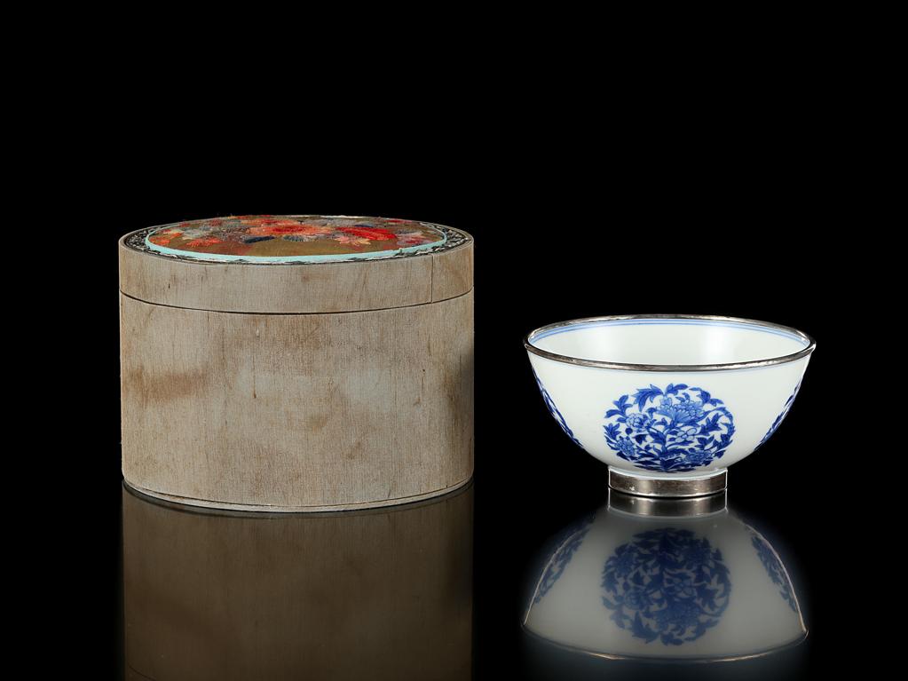 大清雍正年製 中国清雍正年製銘 胭脂紅碗官窯骨董唐物古美術