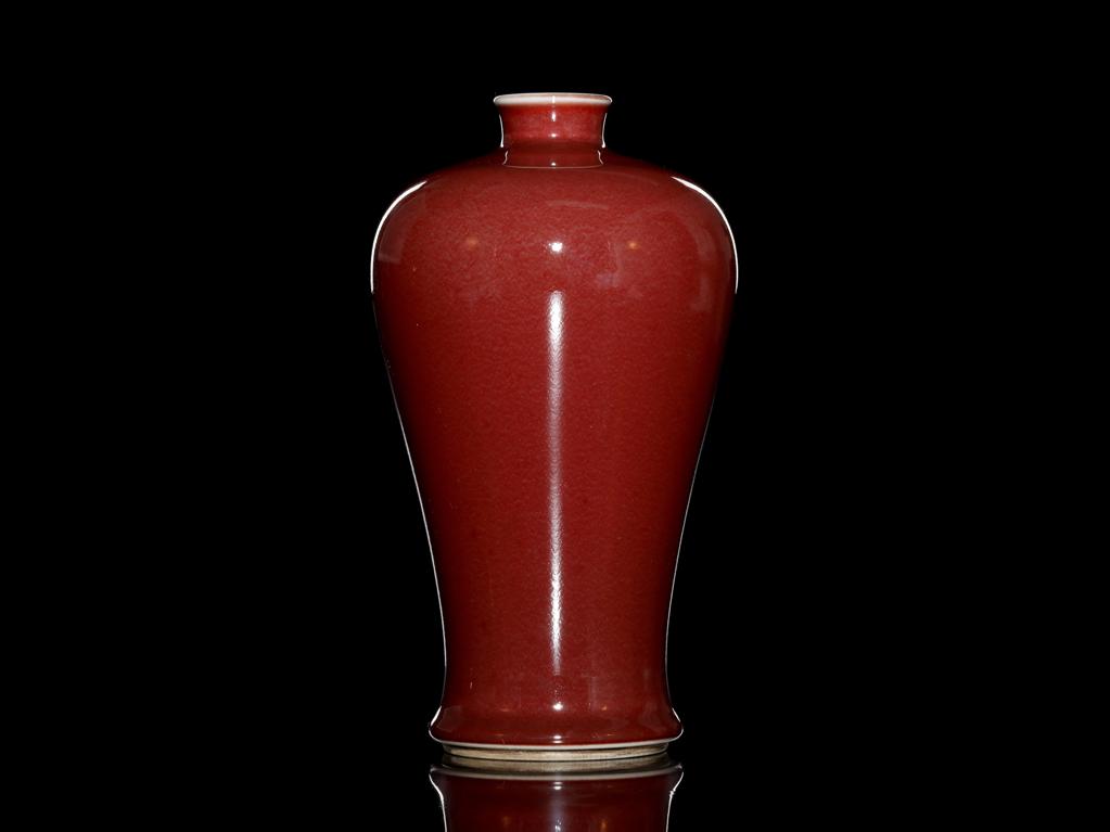 现代红釉梅瓶（《大清雍正年制》款） - 靓宝格
