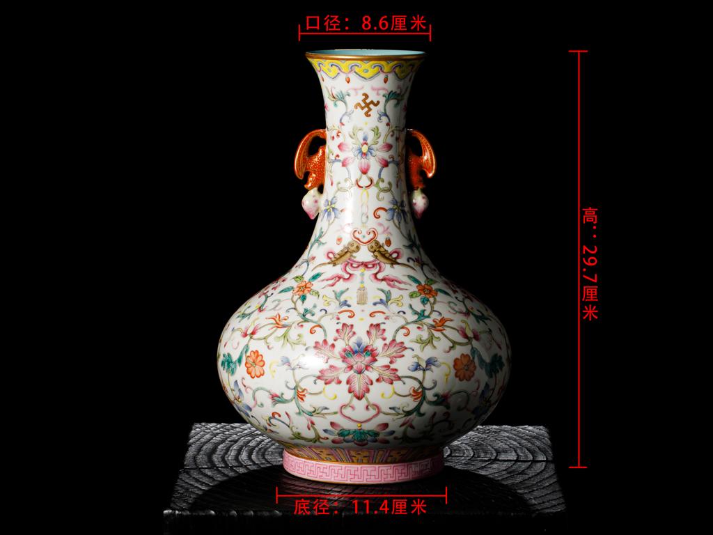中国・大清乾隆年制款・紅地粉彩纏枝花卉紋・舍利塔・ 極上珍品-