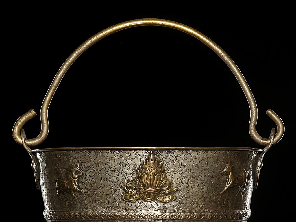 オリジナルブランド 白銅細工 仏教八宝紋蓋 神獸取手 高彫 蓮紋刻印